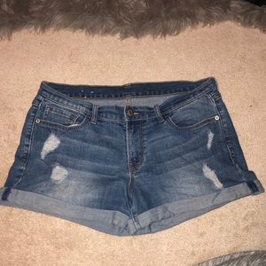 old navy boyfriend shorts